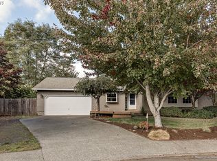 315 Hood Ct, Molalla, OR 97038