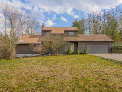 7633 Longmeadow Ln, Athens, OH, 45701