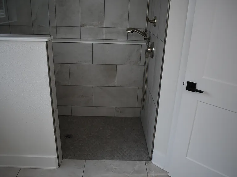 102 Gator Ct — Photo 24