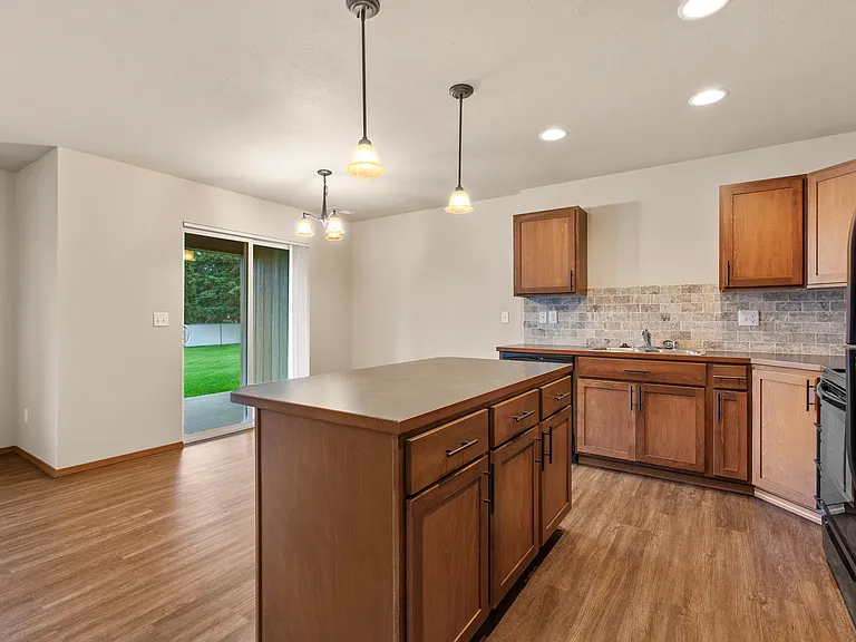 Brookline Townhomes — Photo 30