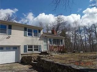 26 Patmar Dr, Monroe, CT 06468