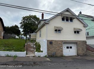 629 Arthur St, Hazleton, PA 18201