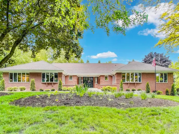 22362 W Chestnut Ridge Rd, Kildeer, IL 60047