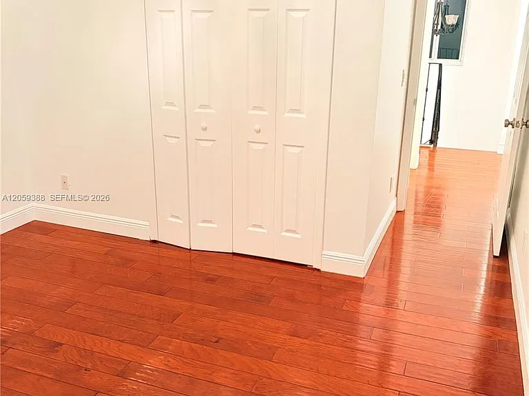 1581 SW 106th Ave — Photo 18
