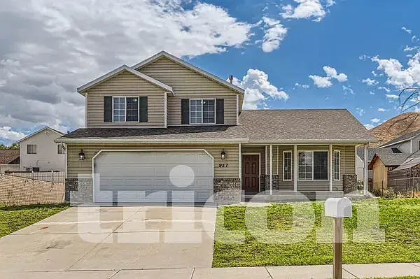 957 South 1010 West Tooele UT — Photo 2