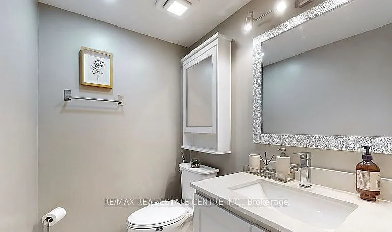 2542 Argyle Rd #5 — Photo 11