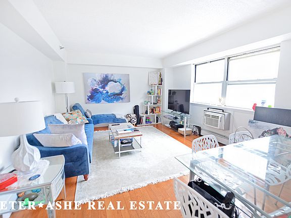 5th image of 15 W 116th St APT 8D