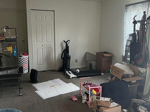 2nd image of 613 W Owens St