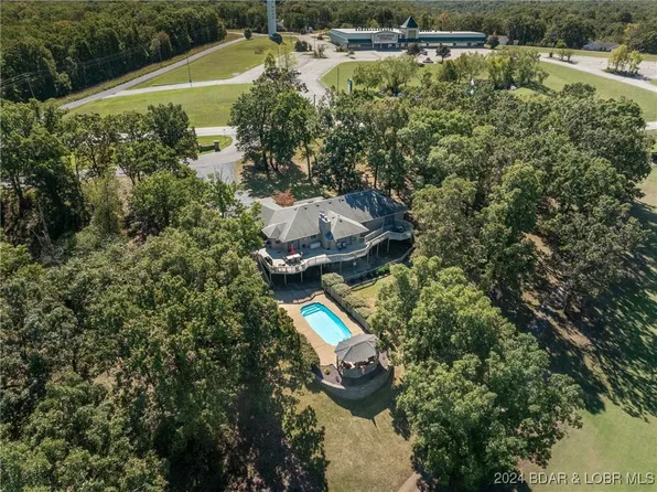 102 Apache Dr, Gravois Mills, MO 65037