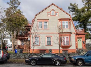 13 Laura St, Providence, RI 02907