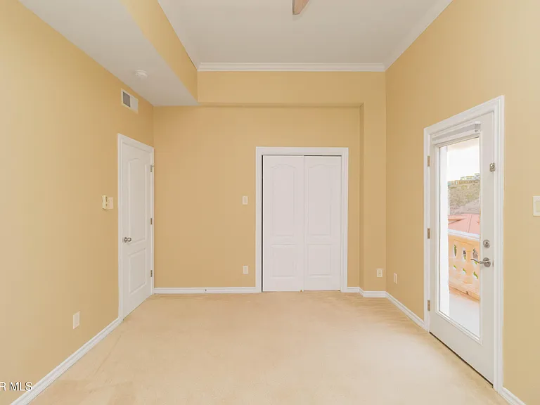 4744 Excalibur Dr — Photo 46