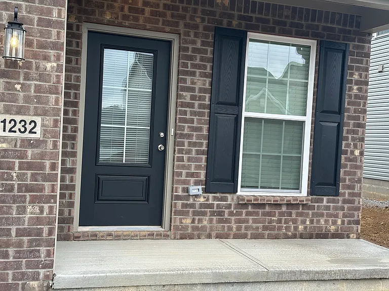 1232 Marlena Ln — Photo 3