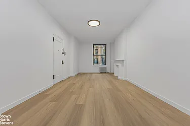 531 East 83rd Street, #1C