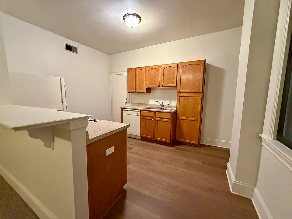 303 Freeport Rd #D