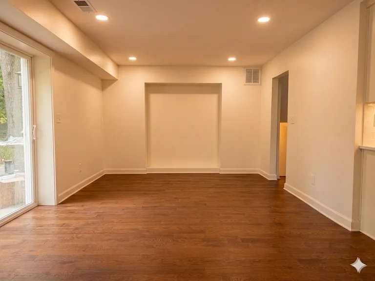 129 Pinecrest Dr — Photo 6