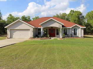 81 Malauka Trak, Ocklawaha, FL 32179