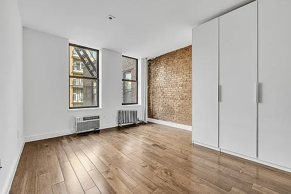 Rented by REAL New York | media 7