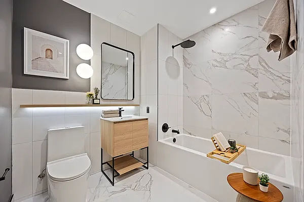 Rented by Quay Plaza LLC | media 37