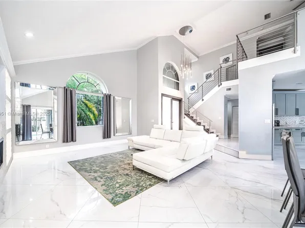 18201 NW 16th St, Pembroke Pines, FL 33029