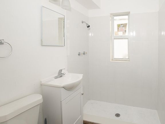 2nd image of 534 NE 78th St #3