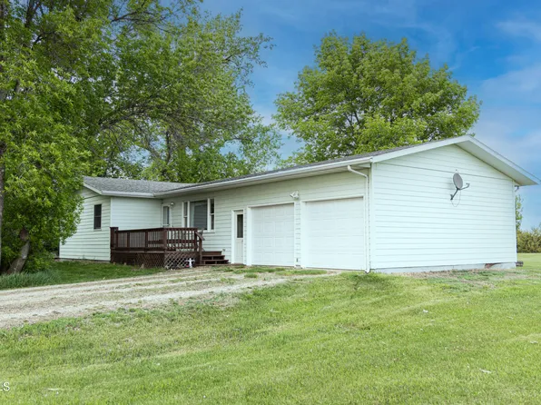 292 21st Ave NW, Washburn, ND 58577