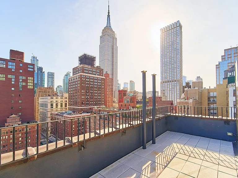 237 Madison Ave #PH — Photo 17