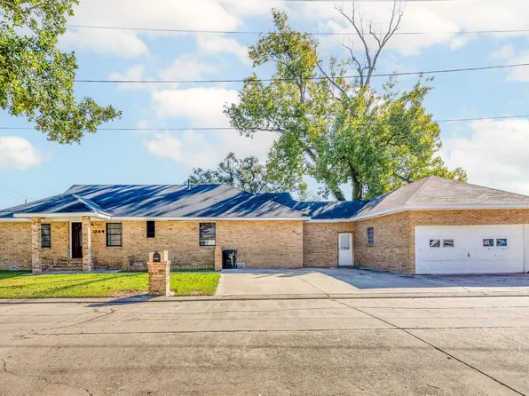 1204 Dewey St, Houma, LA 70360