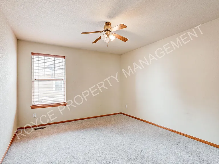 9814 Grove St #C — Photo 19