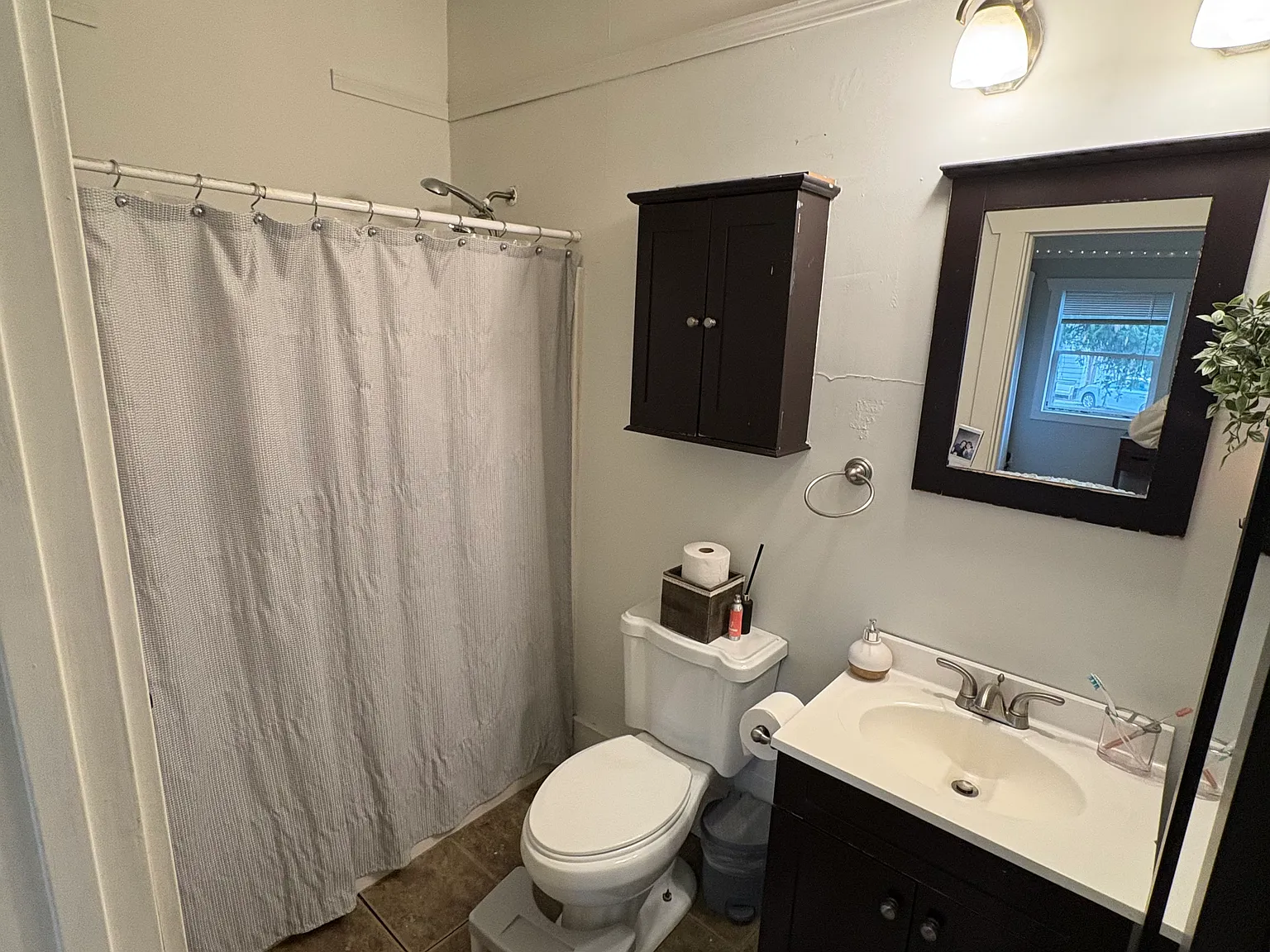 3 bed, 1450 sqft, $1,735 — Photo 2