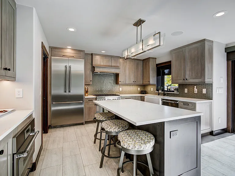 331 Lakeshore Loop — Photo 6