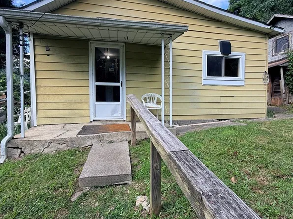 61 Suncatcher Trl, Henlawson, WV 25624