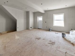 63 N 7th St #1, Newark, NJ 07107