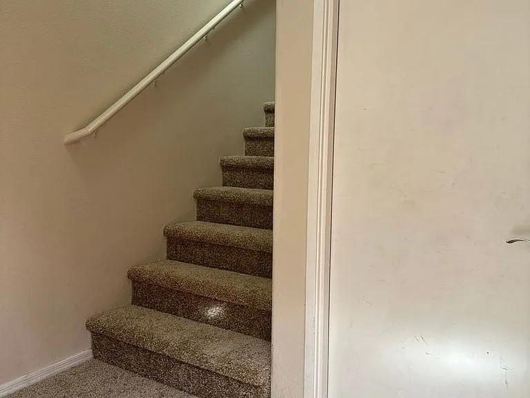 1350 S Greenfield Dr #2073 — Photo 3