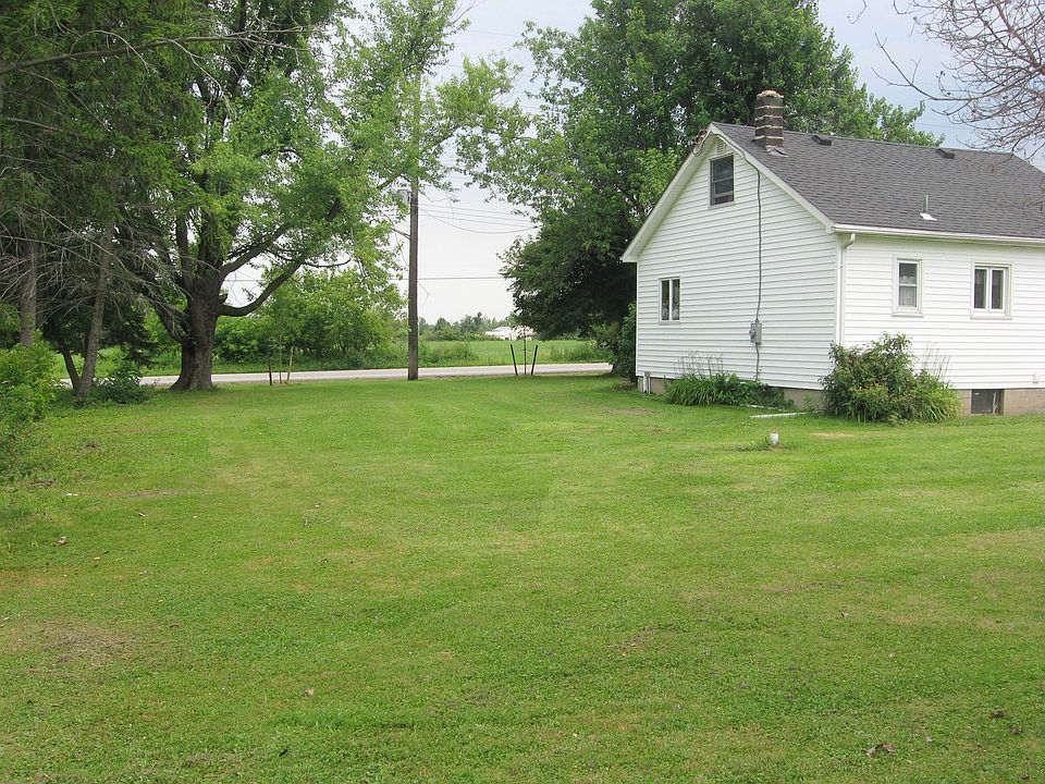 2nd image of 449 Westwood Rd