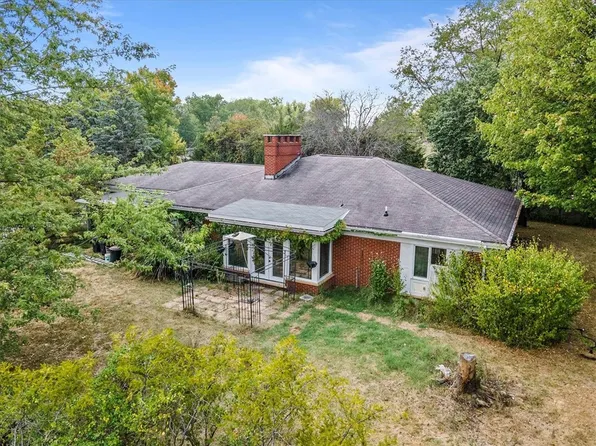 133 Kelly Dr, Washington, PA 15301