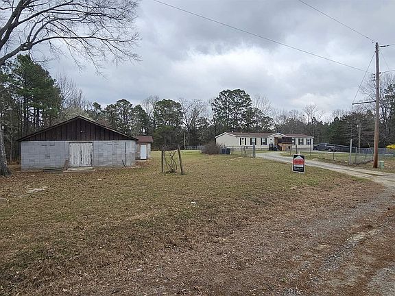 4th image of 10021 Webster Rd