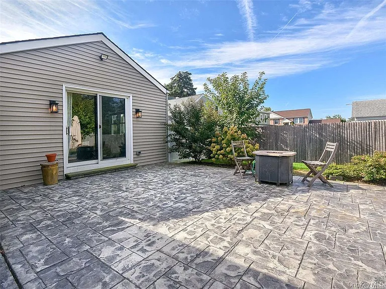 63 Elm Ave #1 — Photo 17