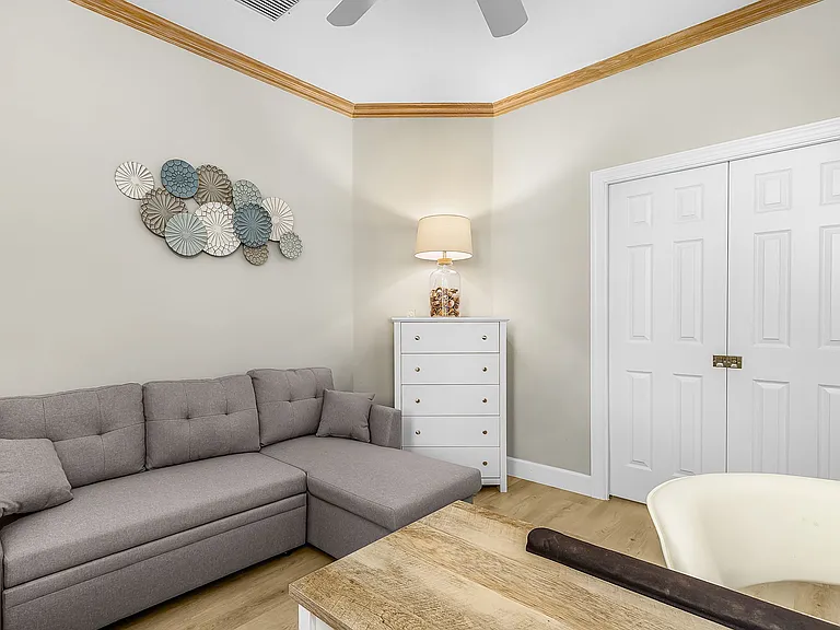 8899 Bristol Bnd — Photo 25