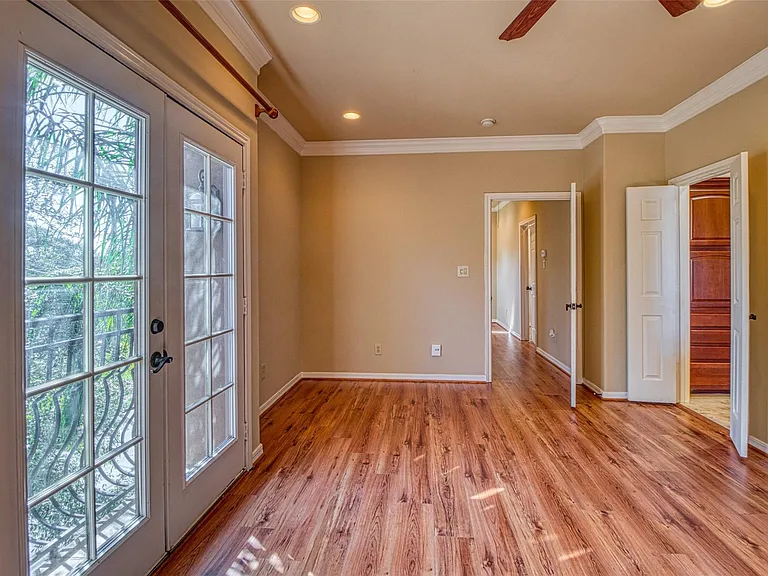 1250 Utah St — Photo 23