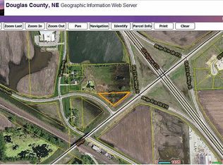 6301 Twin Rivers Cir, Valley, NE 68064