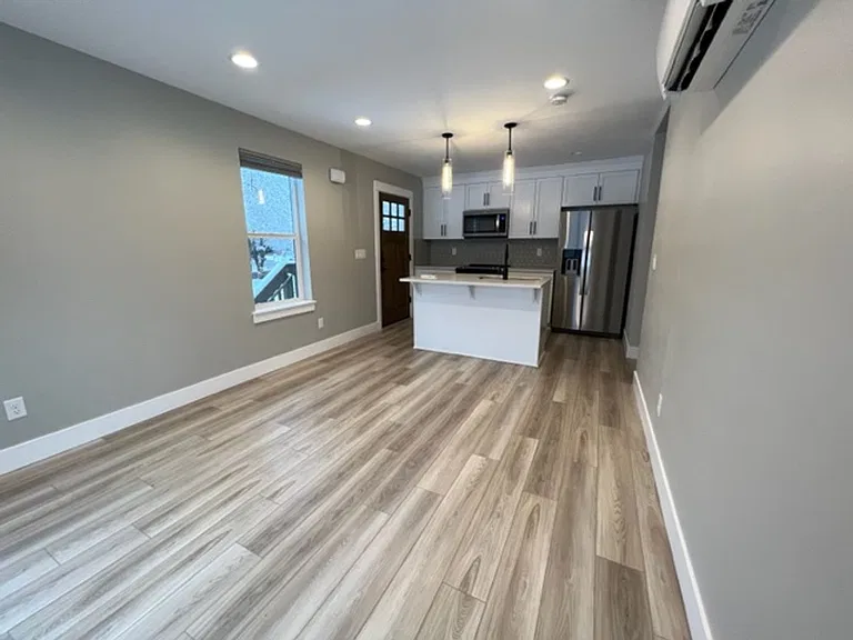 1-bedroom rental at 1385 Nw Ithica Ave, Bend, OR
