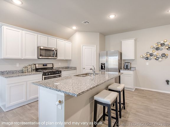 4th image of this home