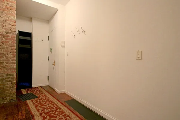 Rented by Keller Williams NYC | media 11
