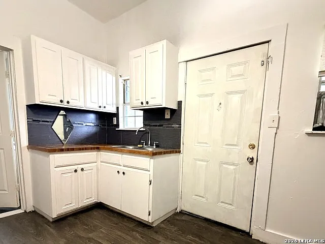 Building Photo - 3430 S Flores St #2A
