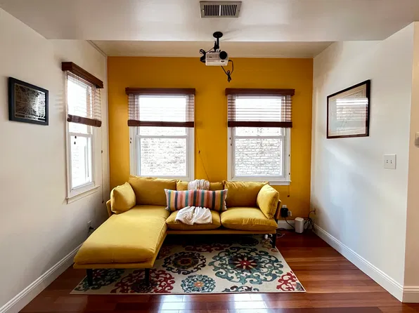 512 Cathedral St Unit 5, Baltimore, MD 21201