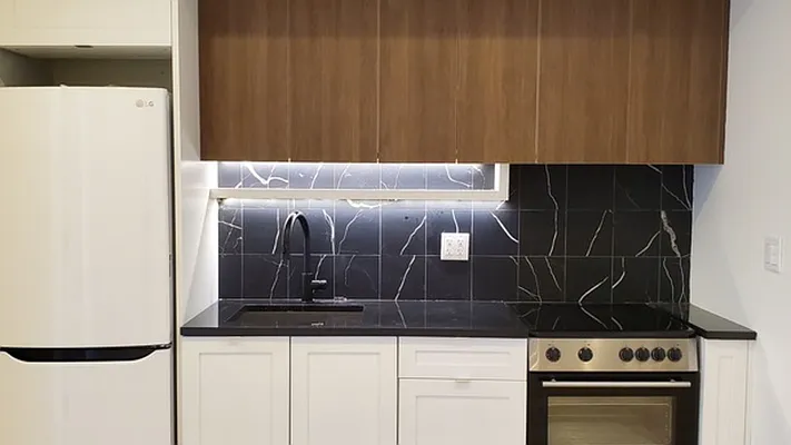 Rented by Nooklyn NYC LLC | media 13