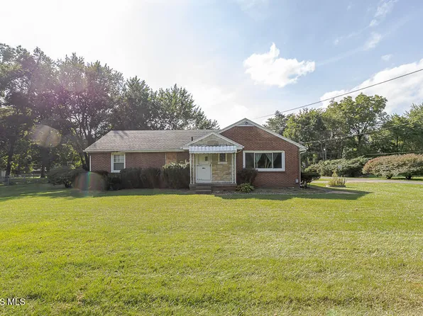 931 Harrow Rd, Toledo, OH 43615
