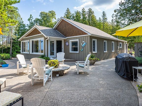 2nd image of 103 Saugeen Beach Rd