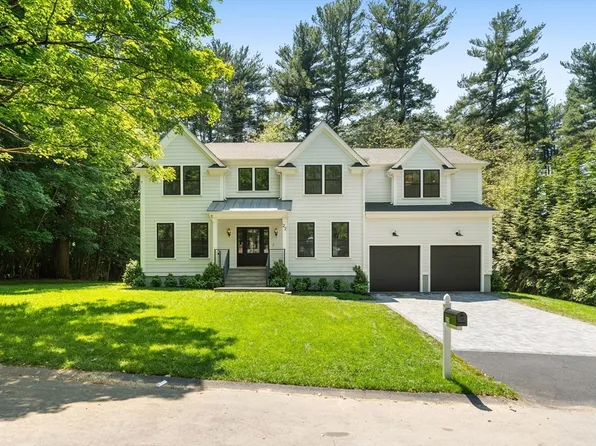 22 Constitution Rd, Lexington, MA 02421
