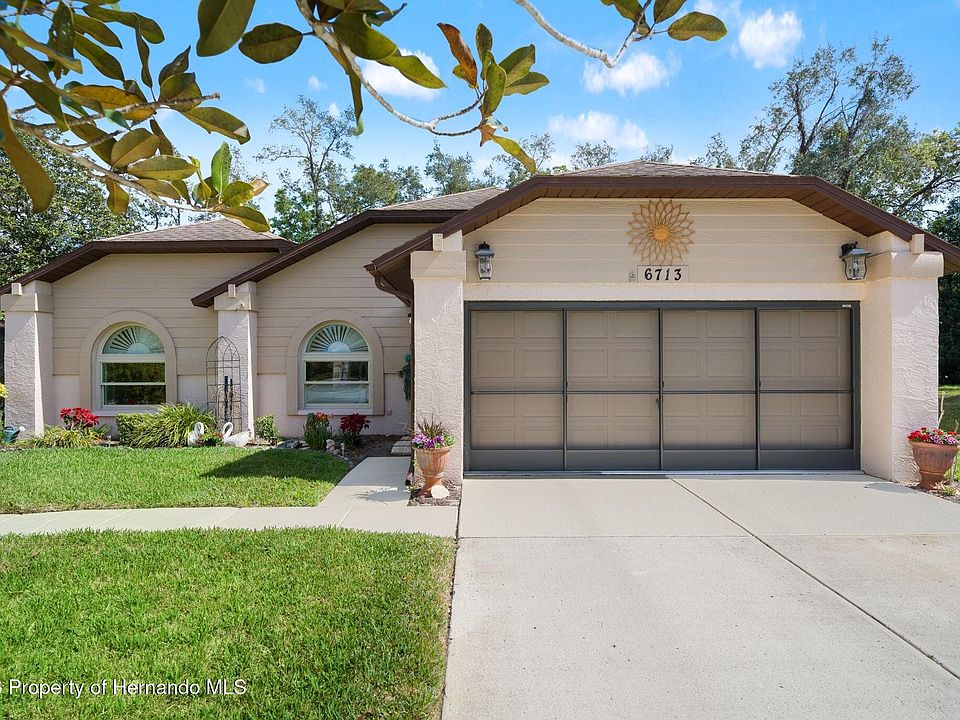 1st image of 6713 Oak Cluster Cir